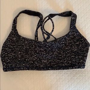 Lululemon bra size 2